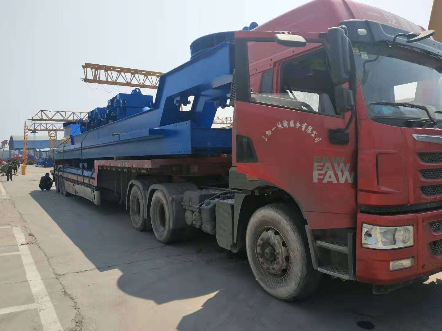 亚洲国产第三区在线观看40/180T架桥机配件发往杭州